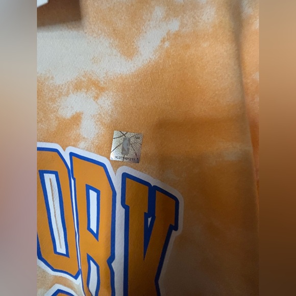 New York Nicks Tie Dye Ladies Sweatshirt-Size XL - Picture 6 of 7